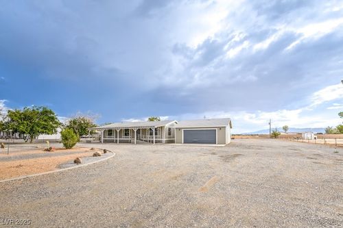 681 Janet Ln, Pahrump, NV, 89060 | Card Image