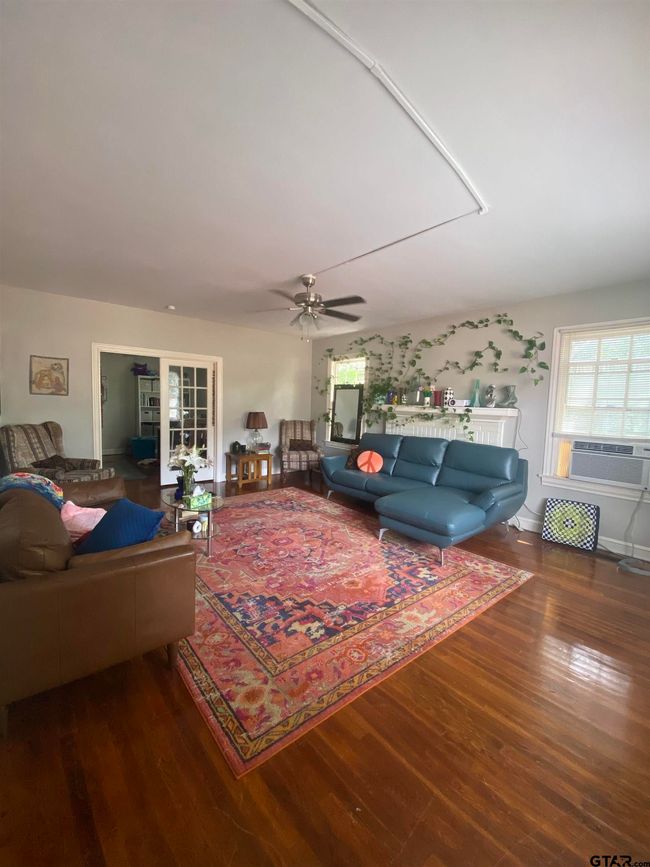 APT-2 - 621 W Houston St, Home with 0 bedrooms, 0 bathrooms and null parking in Tyler TX | Image 10