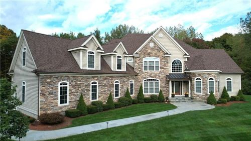 321 Greenville Rd, North Smithfield, RI, 02896-7419 | Card Image