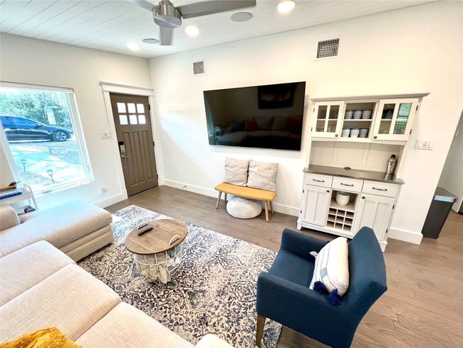 10715 Darleen Ext, House other with 2 bedrooms, 2 bathrooms and 4 parking in Leander TX | Image 4