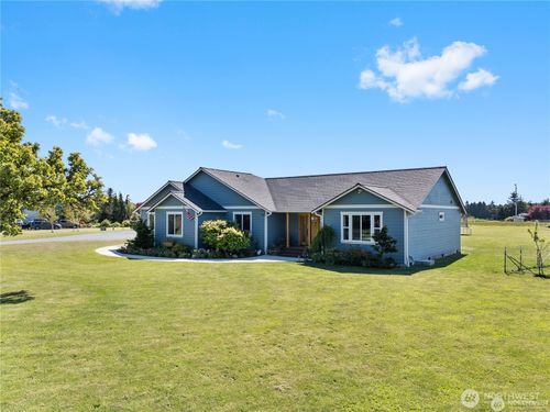 174 Percheron Ln, Coupeville, WA, 98239-9583 | Card Image