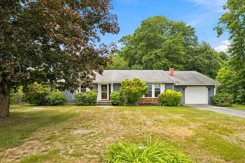 18 Gifford Rd, Westport, MA, 02790-3408 | Card Image