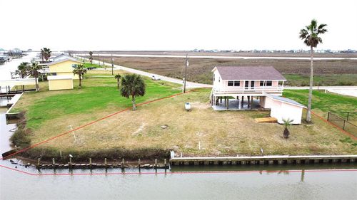373 Neptune St, Sargent, TX, 77414 | Card Image