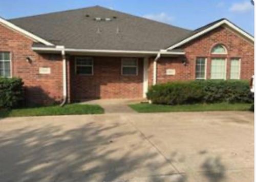3823 Oldenburg Ln, College Station, TX, 77845-3965 | Card Image