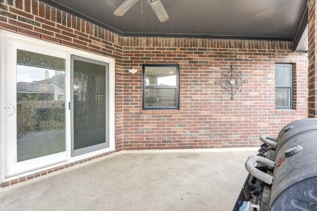 1015 Pine Walk Trl, House other with 4 bedrooms, 3 bathrooms and 2 parking in Spring TX | Image 39