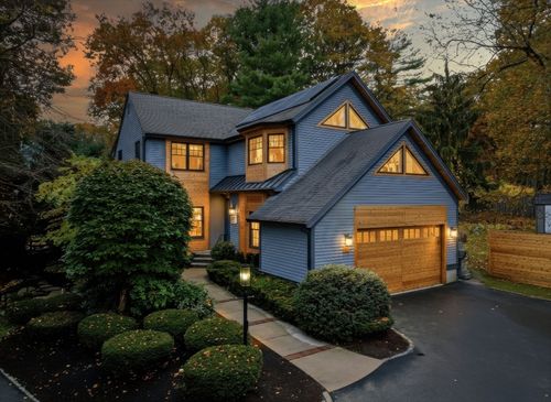 28 Tufts Rd, Lexington, MA, 02421-7733 | Card Image