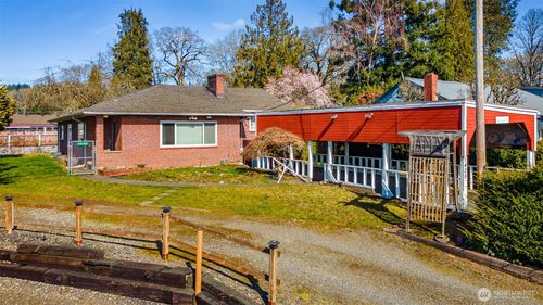 1428 Sw Grandview Ave, Chehalis, WA, 98532-3743 | Card Image