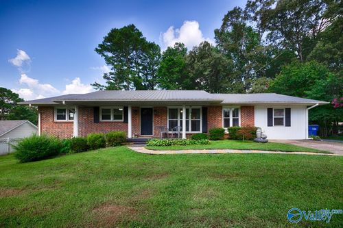 121 11th Pl Nw, Arab, AL, 35016-5847 | Card Image