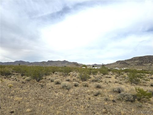 Lot 4 S Bonita Rd, Golden Valley, AZ, 86413 | Card Image