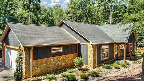 872 Hayes Rd, Columbus, NC, 28722-0148 | Card Image