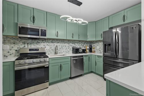4k-2500 Johnson Avenue, New York, NY, 10463 | Card Image
