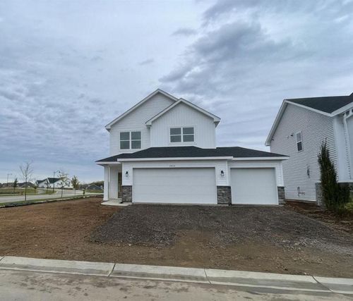 3915 Helena Ave N, Oakdale, MN, 55128-7704 | Card Image