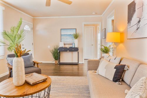 40 La Cruz Ave, Benicia, CA, 94510-2227 | Card Image