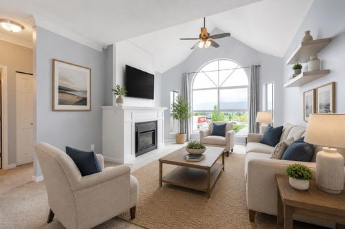 402-12464 191b St, Pitt Meadows, BC, V3Y2P6 | Card Image