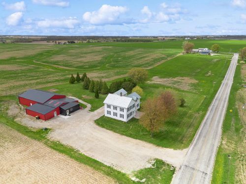 N5207 Lemke Road, RANTOUL, WI, 53014 | Card Image