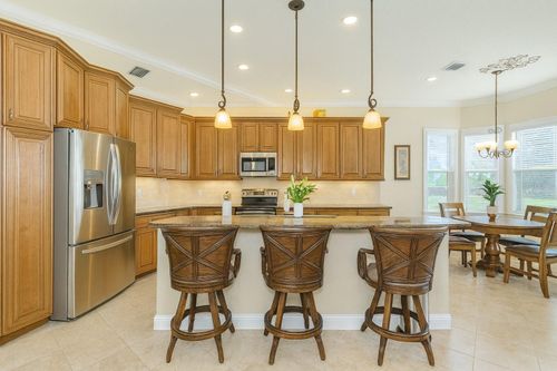 4918 Sandy Brook Cir, Wimauma, FL, 33598-4020 | Card Image