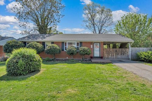212 Nancy Dr Nw, Roanoke, VA, 24017-5034 | Card Image