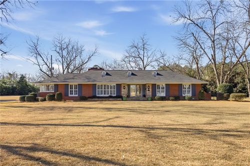 607 N 3rd St, Vienna, GA, 31092-1110 | Card Image