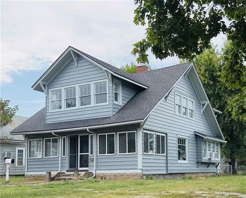 409 W Miller St, Appleton City, MO, 64724-1523 | Card Image