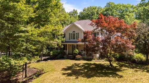 159 Peppermint St, Goffstown, NH, 03045-2945 | Card Image