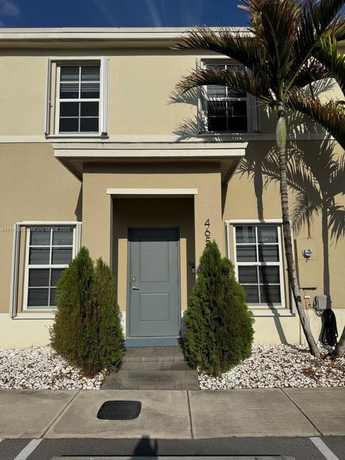 465-465 Ne 5th Pl, Florida City, FL, 33034-3286 | Card Image
