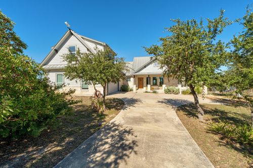 2121 Martin Rd, Dripping Springs, TX, 78620-3427 | Card Image