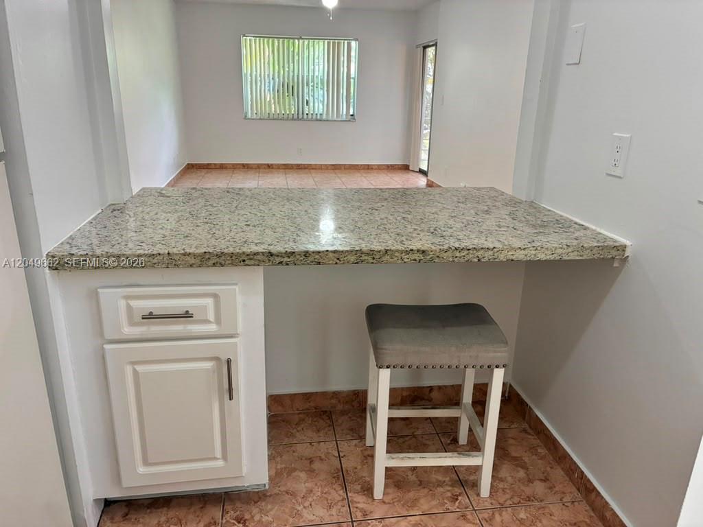 Residential Lease in Margate 3