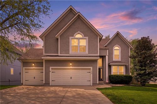 11909 W 131st St, Overland Park, KS, 66213-2396 | Card Image