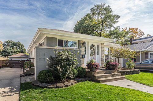 217 S Owen St, Mount Prospect, IL, 60056-3312 | Card Image