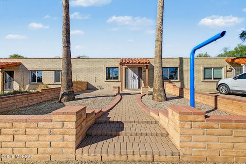 6755 E Hawk Drive, Tucson, AZ, 85730 | Card Image