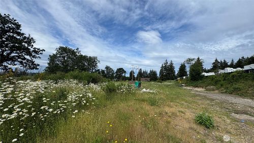 17906 E 45th Avenue, Tacoma, WA, 98446 | Card Image