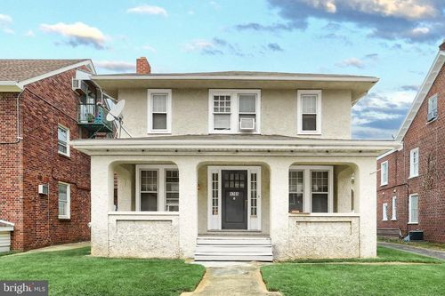 1705 W Market St, YORK, PA, 17404-5418 | Card Image