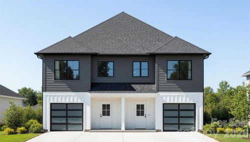 322 & 324 Neal Drive, Charlotte, NC, 28213 | Card Image