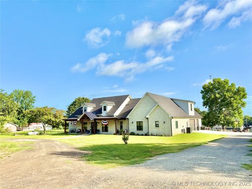 1609 E Hollow Oak Rd, Stigler, OK, 74462-9731 | Card Image