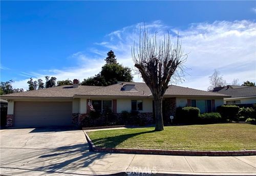 3940 Temple Ct, Merced, CA, 95348-2117 | Card Image