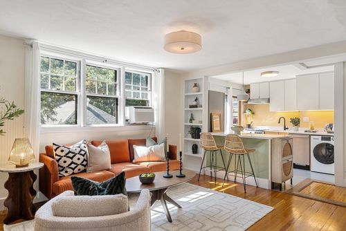 4-12 Chauncy St, Cambridge, MA, 02138-2522 | Card Image
