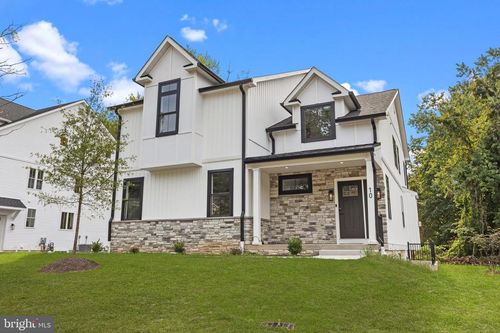 10 Churchville Ln, SOUTHAMPTON, PA, 18966-1502 | Card Image