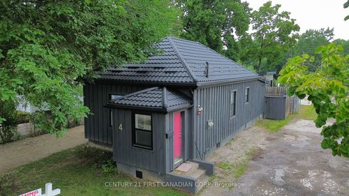 4 Elmwood Pl, London, ON, N6J1J2 | Card Image