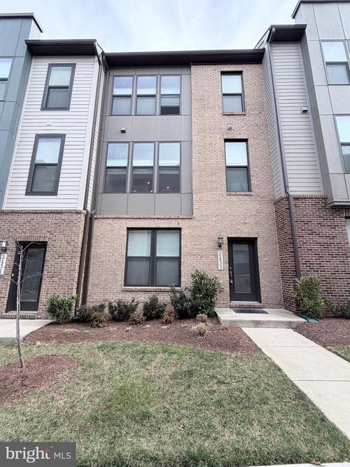 2433 Liberty Loop, HERNDON, VA, 20171-5423 | Card Image