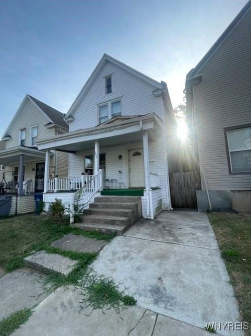 226 Waverly St, Buffalo, NY, 14208-1451 | Card Image