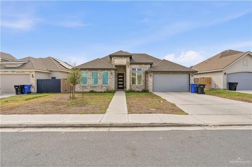2813 Kilgore Ave, McAllen, TX, 78504-6756 | Card Image