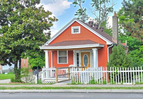 6292 Simpson Ave, N College Hl, OH, 45224-1860 | Card Image