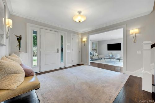44 Brevoort Ln, Rye, NY, 10580-1008 | Card Image