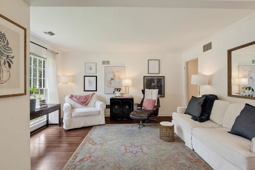 5313 Chickasaw Rd, Memphis, TN, 38120-1742 | Card Image