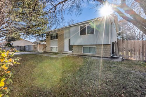 4989 W Cherrywood Ln, West Valley City, UT, 84120-5755 | Card Image