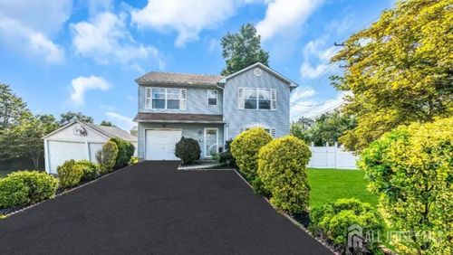 202 Prospect Ave, Dunellen, NJ, 08812-1418 | Card Image