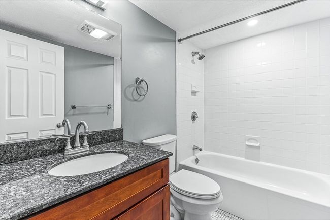 APT-28A - 159 Main St, Condo with 2 bedrooms, 2 bathrooms and 1 parking in Stoneham MA | Image 11