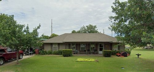 500 E Houston Street, Leonard, TX, 75452 | Card Image