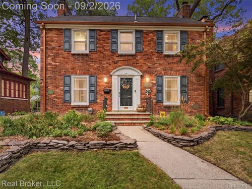 446 W Drayton St, Ferndale, MI, 48220-2735 | Card Image