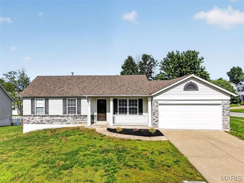 279 Cherrywood Parc Dr, O Fallon, MO, 63368-7898 | Card Image